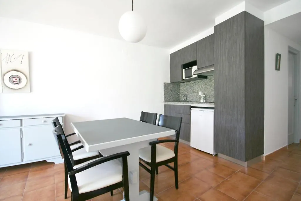 Residencial Super Stop بالافروجيل شقة